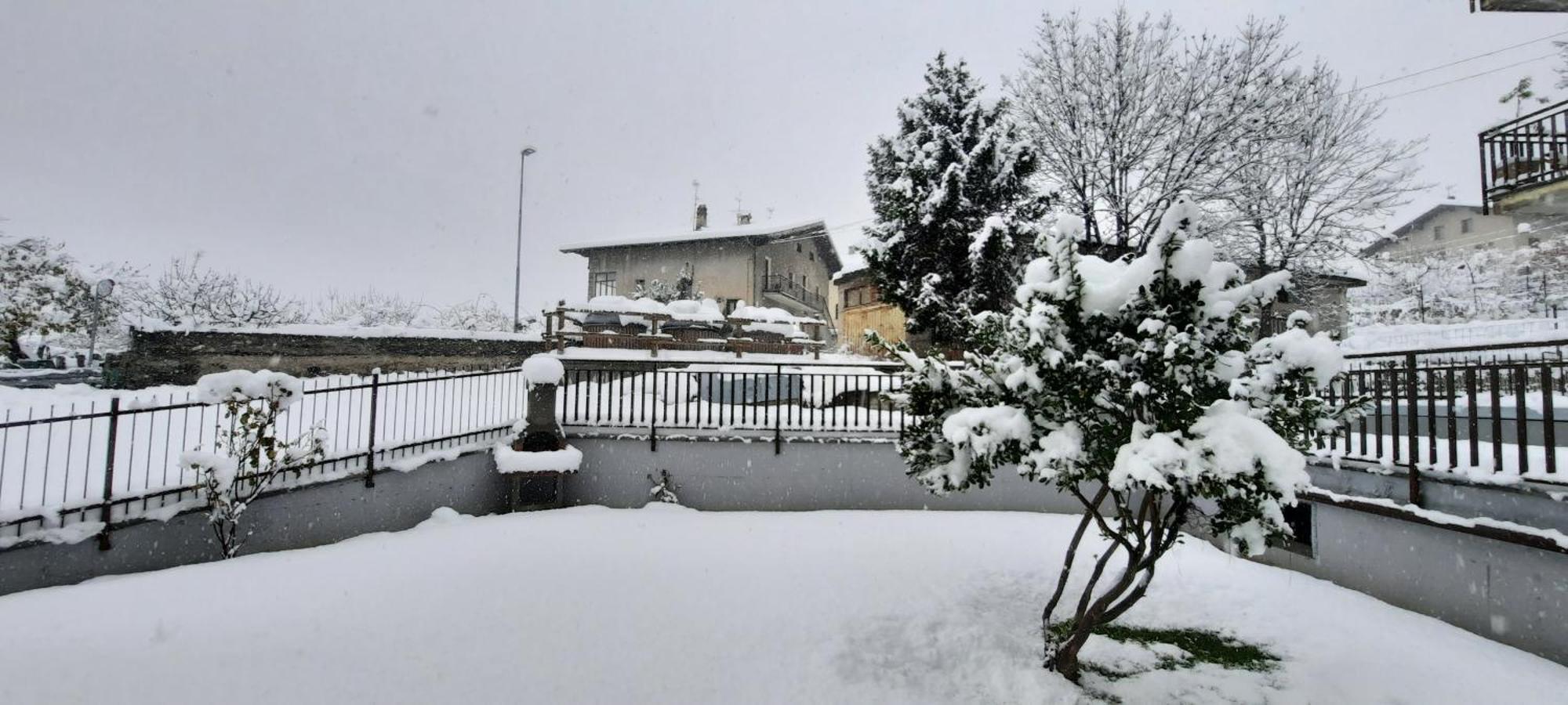 A Casa Di Vera - Vivi La Tua Valle D'Aosta Nus Eksteriør bilde